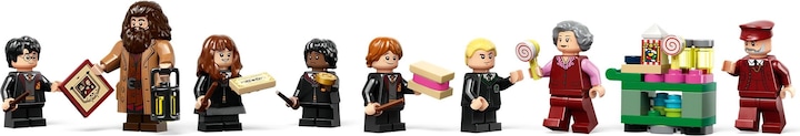 Actual product image LEGO Harry Potter 76423 Le Poudlard Express et la Gare de Pré-au-Lard (76423, LEGO Harry Potter)