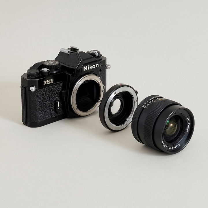 Actual product image Urth Lens Mount Adapter: Compatible with Contax/Yashica (C/Y) Lens to Nikon F Camera Body (with Optical G