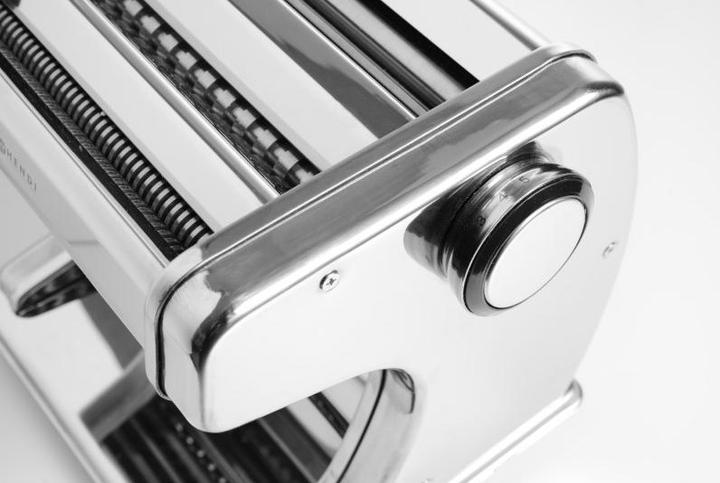 Actual product image Hendi Pasta machine