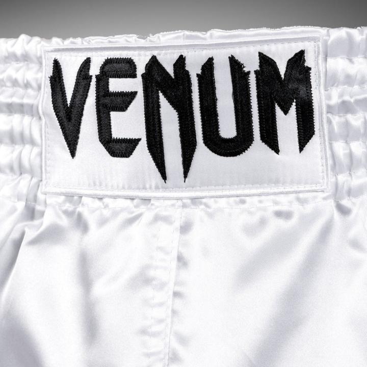 Image du produit Venum Classic Muay Thai Shorts - White/Black (L)