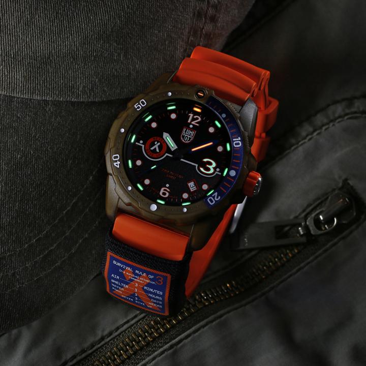 Image du produit Luminox Bear Grylls Survival 3720 Eco Series (Montre analogique, 42 mm)