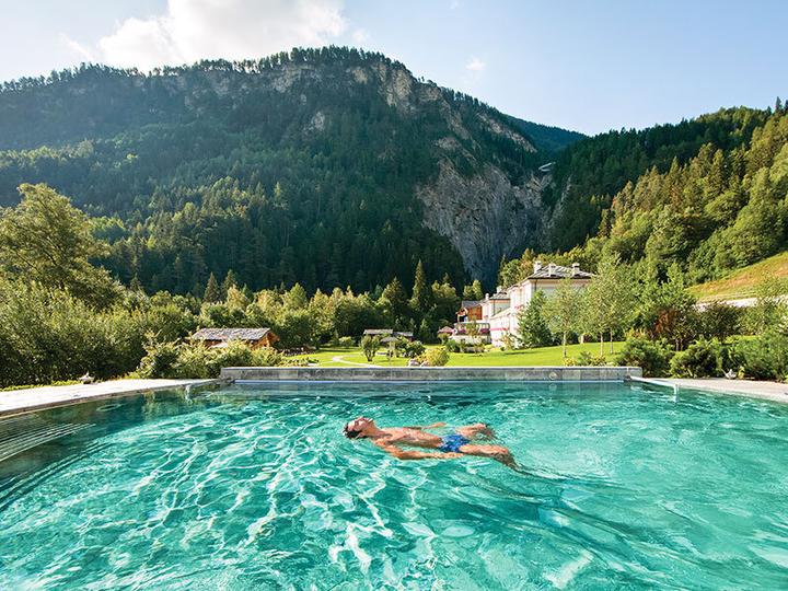 Immagine prodotto Smartbox 1 giorno alle Terme di Pré Saint Didier: accesso con kit di cura per 2 persone (2 pers.)
