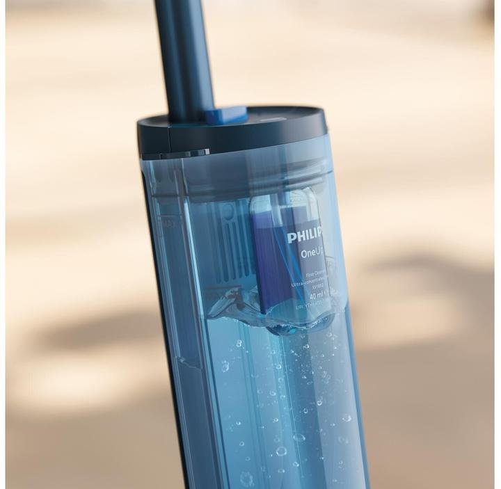 Actual product image Philips OneUp floor cleaner