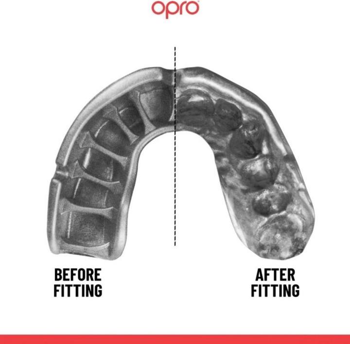 Immagine prodotto Opro Self-Fit UFC Gold - Red/Silver (Taglia unica)