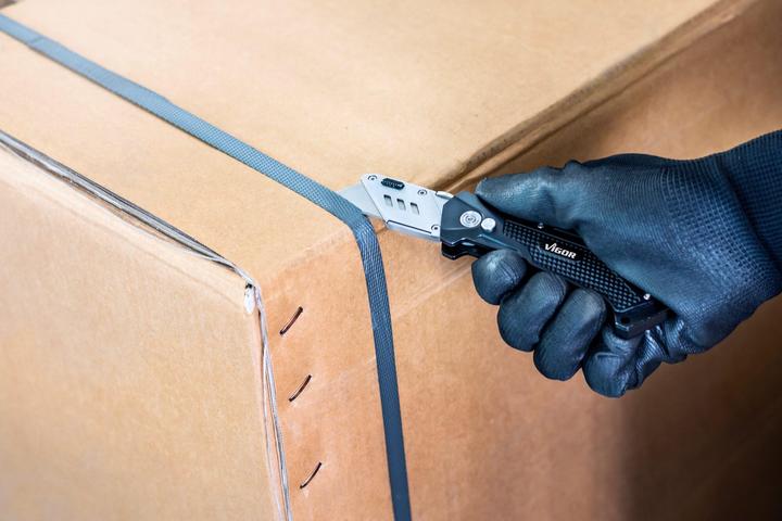 Actual product image Vigor Universal Folding Knife (18 cm)