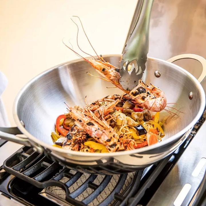 Actual product image Napoleon Grill wok