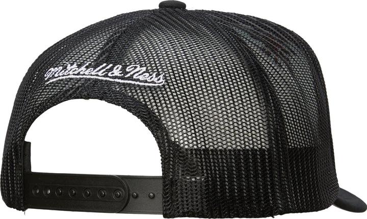 Actual product image Mitchell & Ness Mesh Trucker Cap GRIDLOCK Los Angeles Lakers