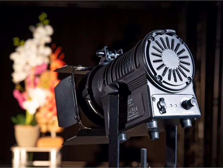 Produktbild Eurolite AKKU THA-20PC TRC Theater-Spot sw (17 W, LED)
