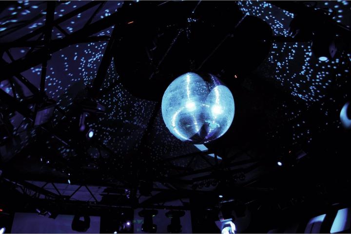 Actual product image Eurolite Mirror ball set 20cm with pinspot (20 cm)