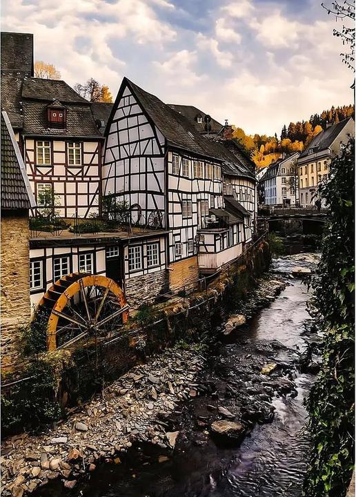 Produktbild Ravensburger Puzzle 12000792 - Monschau in der Eifel - 1000 Teile Puzzle für Erwachsene ab 14 (1000 Teile)