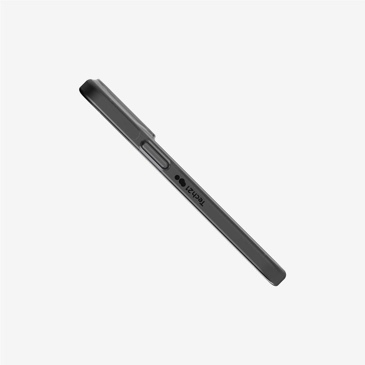 Actual product image tech21 Evo Check Case for iPhone 13 Pro - Black (Apple iPhone 13 Pro)