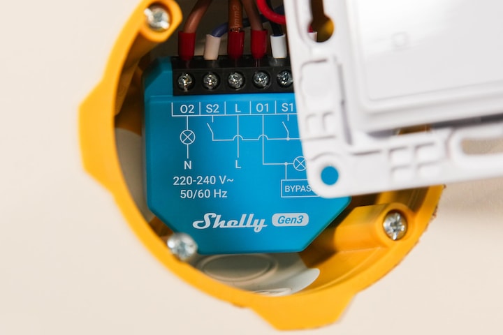 Produktbild Shelly 2L Gen3 (Schaltaktor)