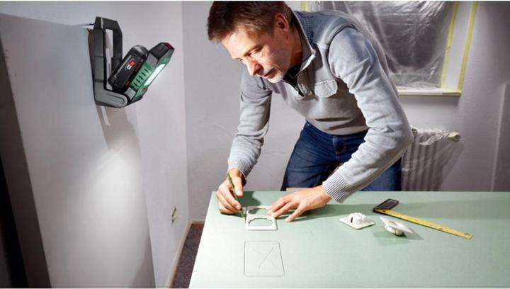 Immagine prodotto Bosch Home & Garden Luce da lavoro a LED alimentata a batteria (2100 lm)