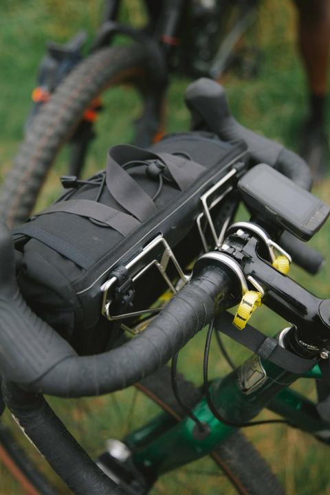 Image du produit Wholegrain Cycles Cliff Lenkertaschenhalter, stainless steel, silver