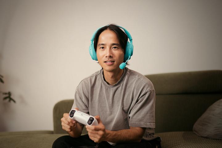 Actual product image SteelSeries Arctis Nova 3XW Aqua (Wireless)