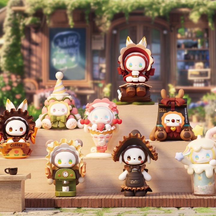 Produktbild Lucky Emma Secret Forest Collectible Figure, Coffee Shop Series