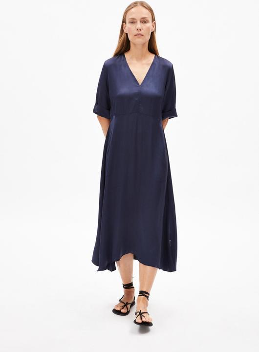 Actual product image Armedangels Midikleid VAALI (L)