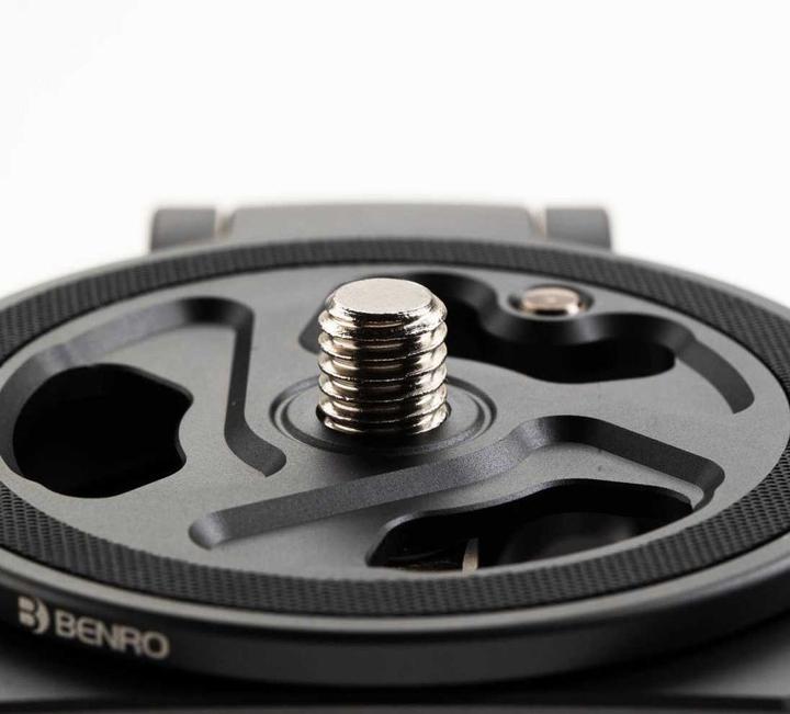 Actual product image Benro Topplaat 75mm For Mammoth (MAP75) (018MAP75000000) (Tripod feet)