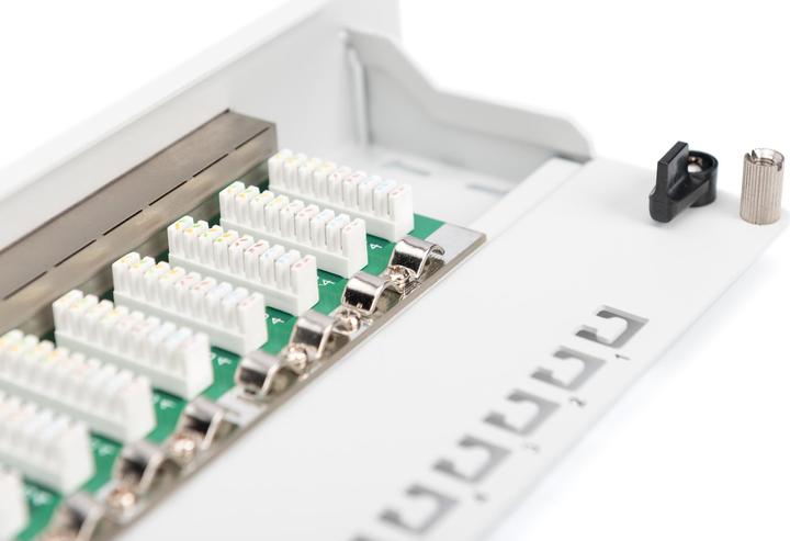 Image du produit Digitus CAT 5e Class D Patch Panel Shielded 8-Port RJ45 8P8C LSA 1U 25.4cm 10Inch Rack Mount Color Gray...