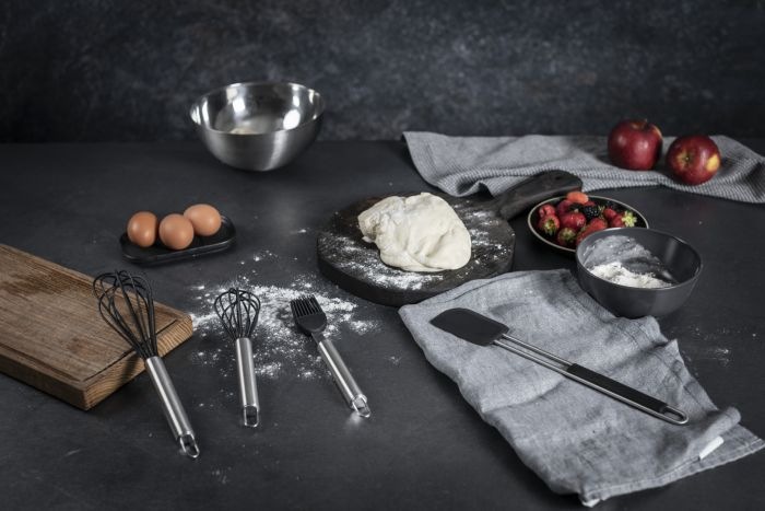 Actual product image Kuhn Rikon Dough scraper
