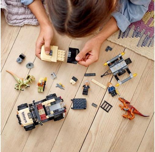 Immagine prodotto LEGO Trasporto Pyroraptor & Dilophosaurus (76951, LEGO Jurassic World, Set LEGO rari)