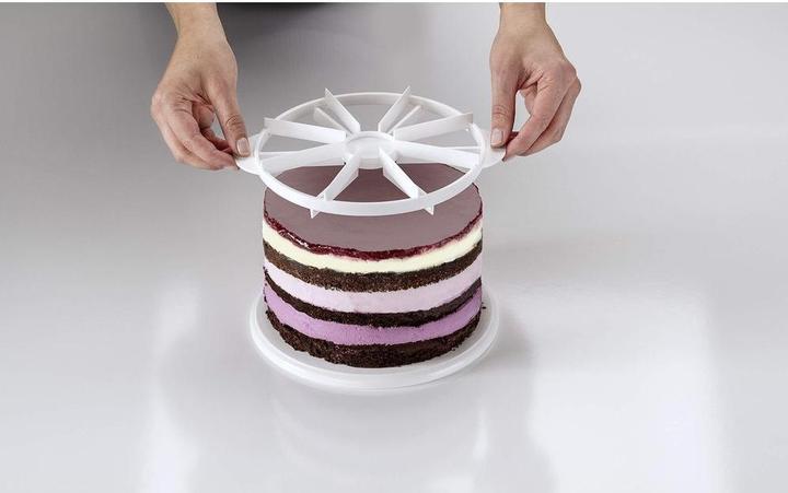 Actual product image Dr. Oetker Cake divider for 6 or 8 pieces