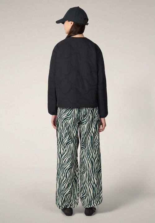 Actual product image Save the Duck Desi (38)