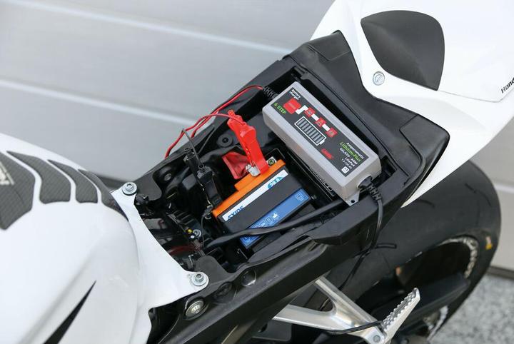 Produktbild Lampa Lithium-Plus, intelligentes Batterieladegerät, 12 V - 3,8 A (12V)