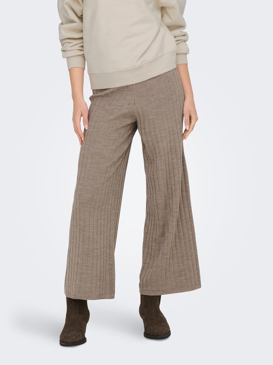 Produktbild Only ONLTESSA Locker geschnitten Hose mit weitem Beinschnitt Hose mit weitem Beinschnitt (L)