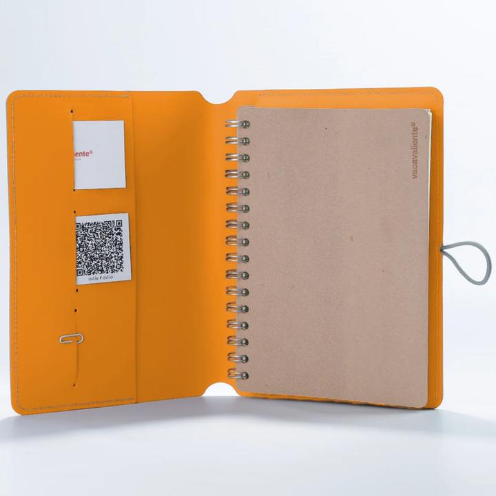 Actual product image Vacavaliente Madison Button Notebook A5 (A5)