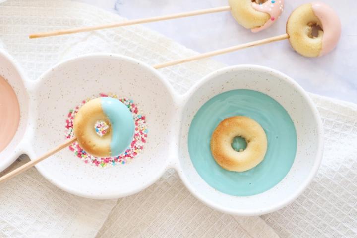 Actual product image ScrapCooking Silikon Backform für 12 Mini-Donuts