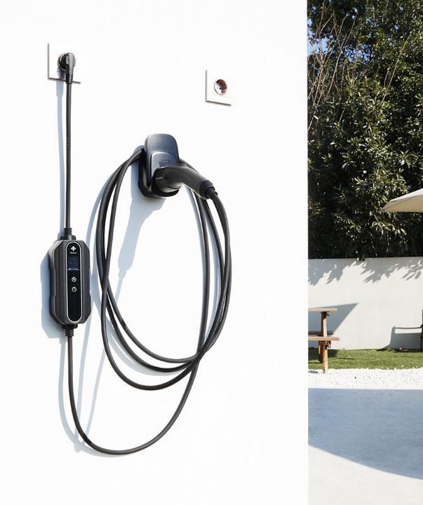 Actual product image EVbee E100007 Mobile Electric Car Charging Station 6.5 m (Type 2, 6.50 m)