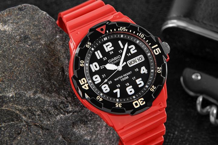 Produktbild Casio Collection - MRW-200HC-4BVDF (Analoguhr, 45 mm)