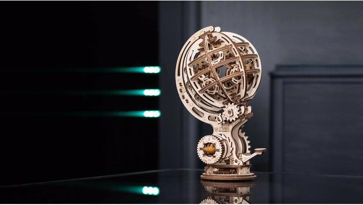 Actual product image Eco Wood Art Kinetic Globe - 3D wooden construction kit