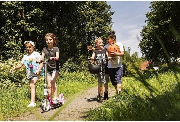 Actual product image Hudora Stunt XR-25