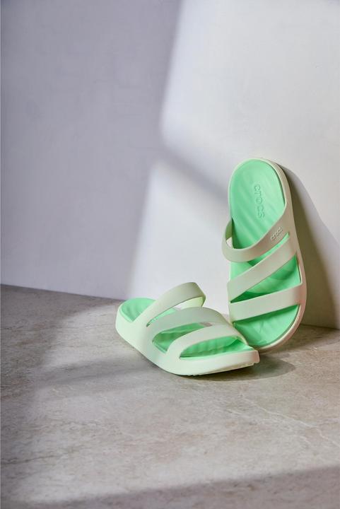 Actual product image Crocs W's Getaway Strappy (37)