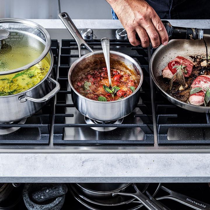 Produktbild KitchenAid 3PLY Cvd Saucepan 18cm / 2.13L Uncoated (18 cm, Stielkasserolle, Edelstahl)