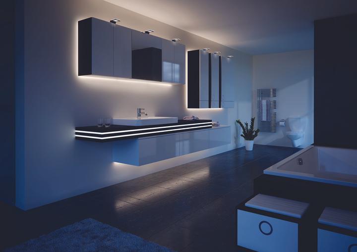 Produktbild Halemeier LED Bänder Versa Inside 80 / 12 V (Warmweiss, 500 cm, Indoor)