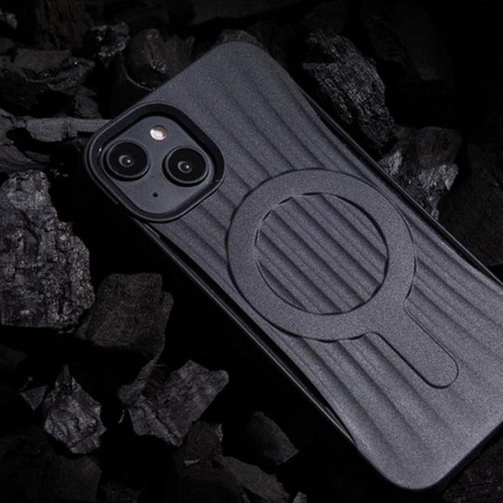 Actual product image X-Doria Raptic Clutch Case for iPhone 14 Plus with Black MagSafe Cover (Apple iPhone 14 Plus)