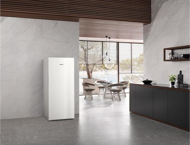 Produktbild Miele FN 4849 C (Freistehend, 311 l)