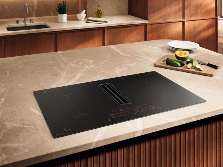 Image du produit Electrolux Abluft Combo 83 cm, DMSL8330AO, 949599350 (83 cm, Table de cuisson à induction)