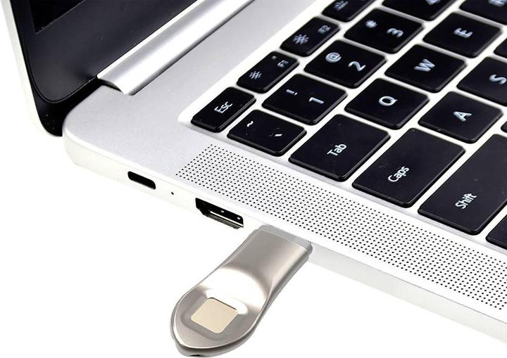 Produktbild Xlyne X-Guard USB-Stick Retail 32 GB Silber 7932032 USB-A (32 GB, USB-A)