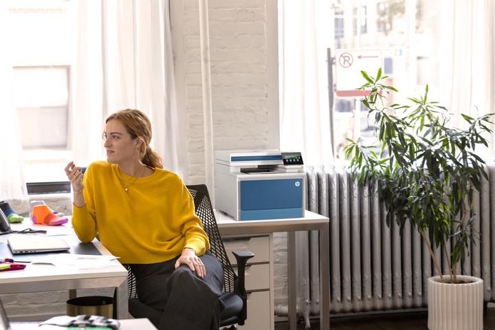 Image du produit HP Color LaserJet Pro MFP 4302fdw (Laser, Couleur)