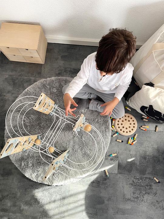 Actual product image small foot Modular ball track