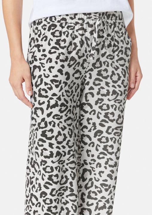 Actual product image Comma Identity Marlenehose (42)