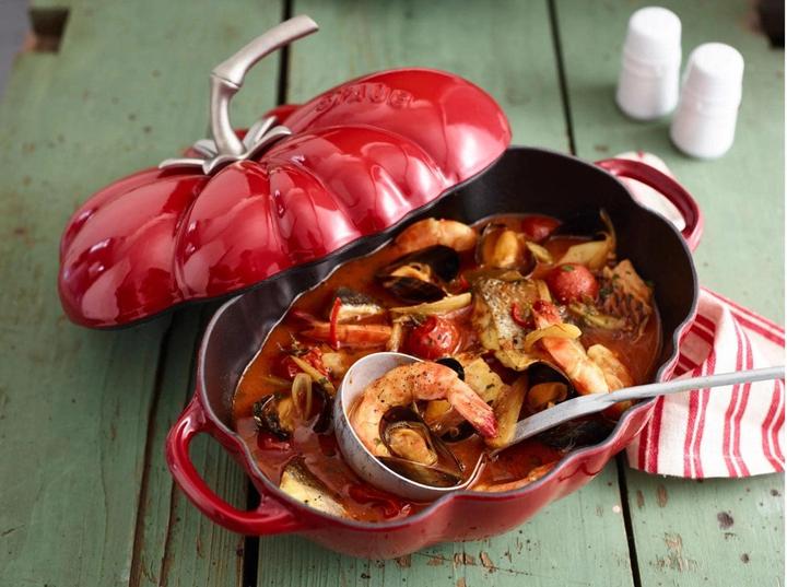 Produktbild Staub Cocotte (25 cm, Bräter + Schmortopf, Gusseisen)