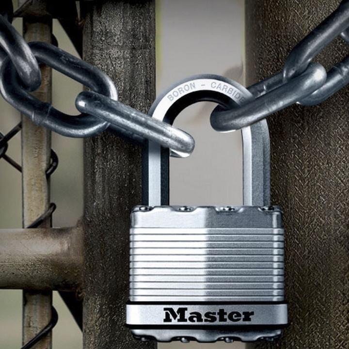 Immagine prodotto Master Lock 45mm - Octagonal shackle, diam. 8mm - 64