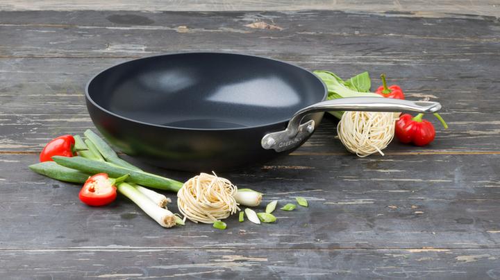 Actual product image Greenpan Barcelona Pro Wok met keramische antikleeflaag met deksel 28 cm (Aluminium, 28 x 16.50 cm)