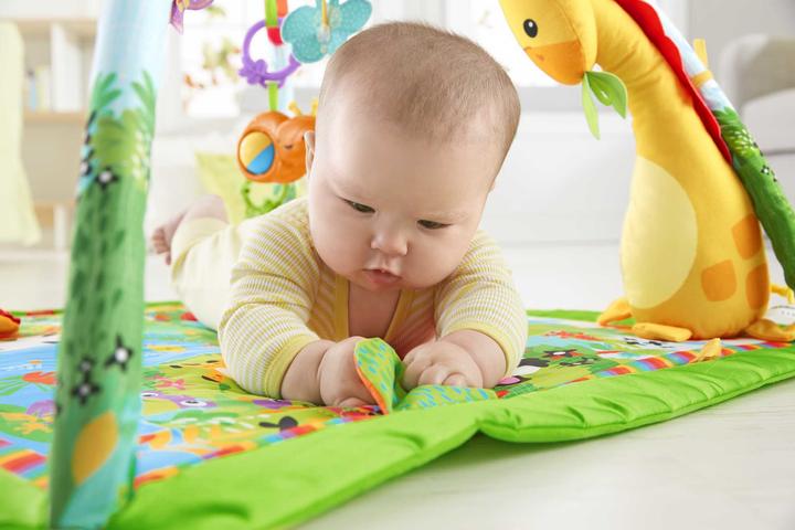 Produktbild Fisher-Price Rainforest Erlebnisdecke