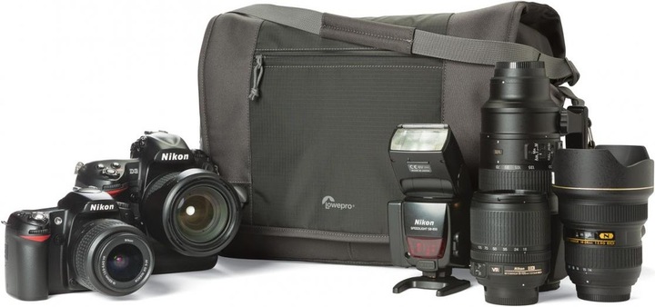 Actual product image Lowepro Nova Sport 35L AW Pepper Red (Camera shoulder bag)